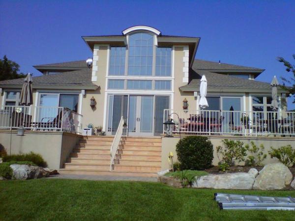 Energy Saving with UV Rejection Film Helps Protect The Homes Interior.